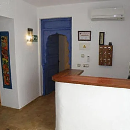 Hostal Extramuros-3